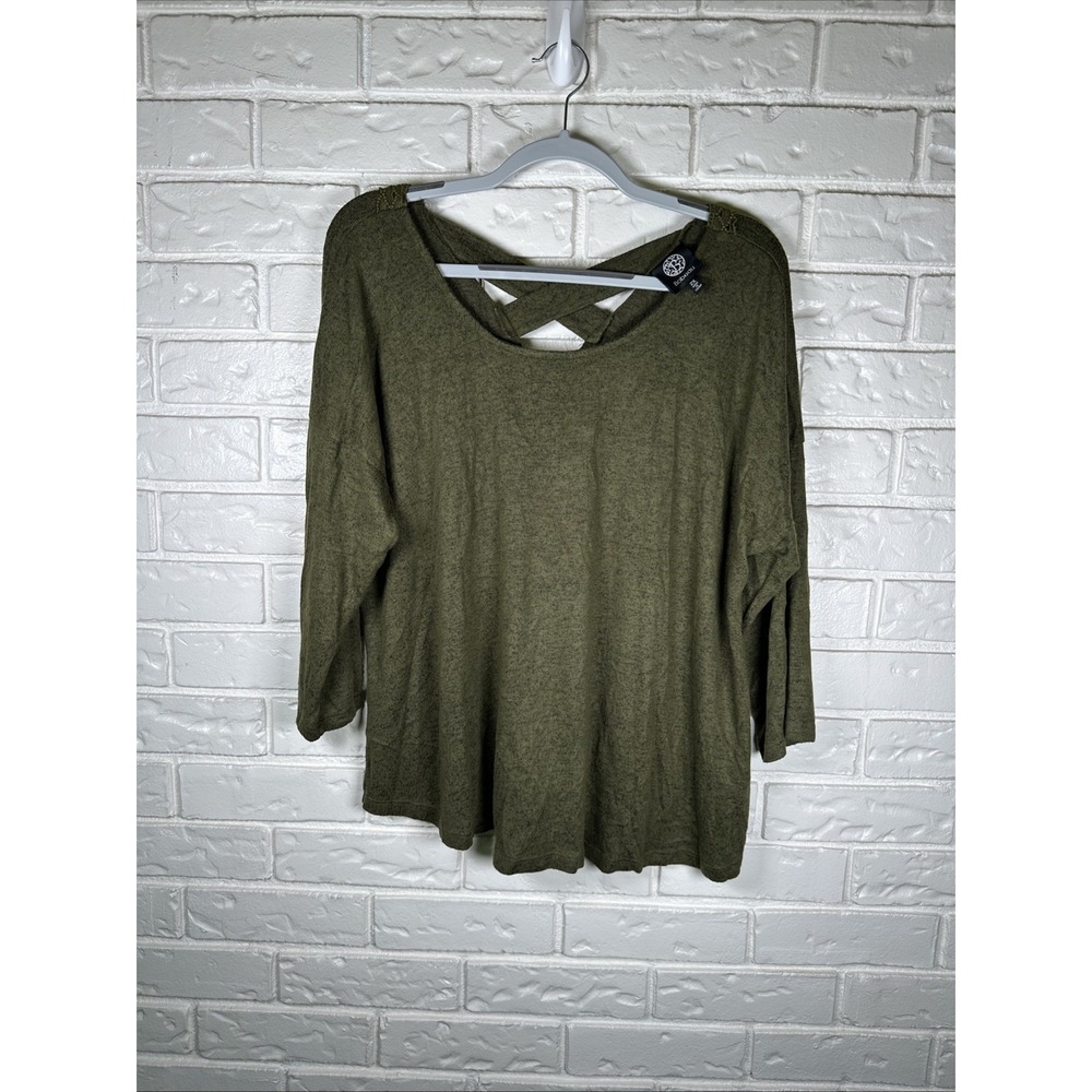 Bobeau Olive Green Boho Top 2X Grunge Soft Girl Lightweight Lace Back Knit